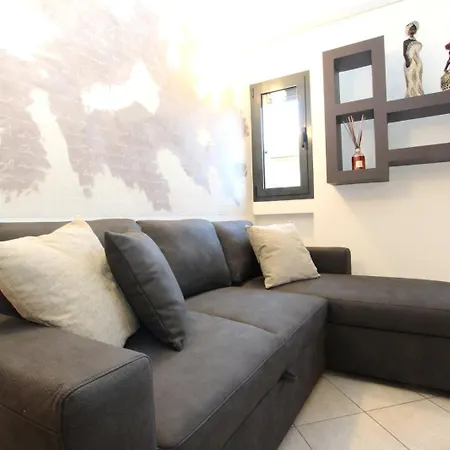 Prestige Piazza Manzu - Wifi E Parking Apartmán