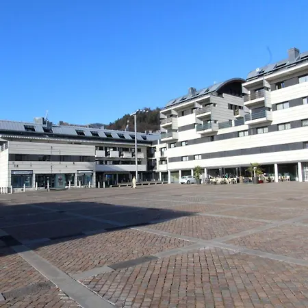 Prestige Piazza Manzu - Wifi E Parking Apartmán